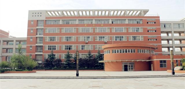 陜西省四所新升一本大學(xué)招生數(shù)據(jù)之二(陜西省內(nèi))——西安醫(yī)學(xué)院