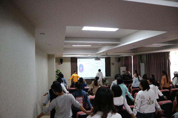 八段錦互動演示 八段錦互動演示